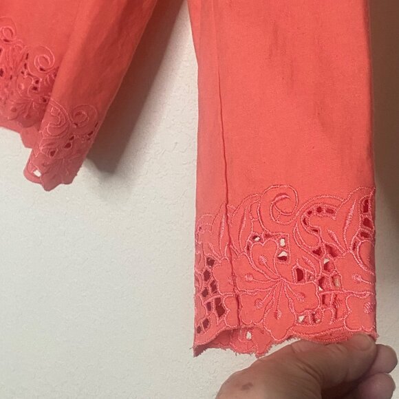 Susan Graver Linen Blend Top X-Large Coral Floral Embroidery Long Sleeves - Picture 4 of 9